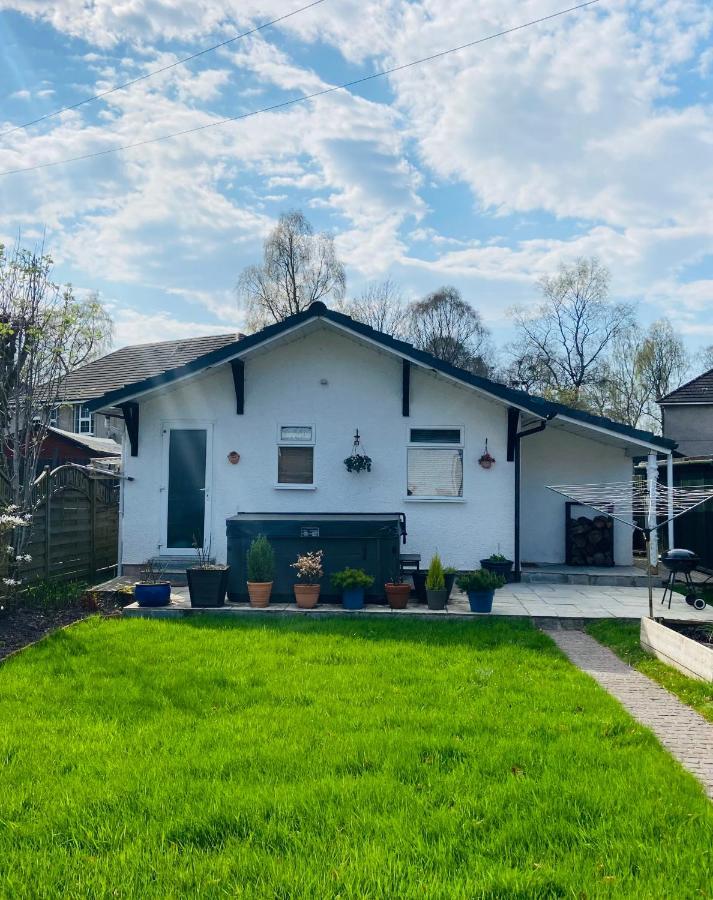 Cosy Little House Apartment Milngavie Bagian luar foto